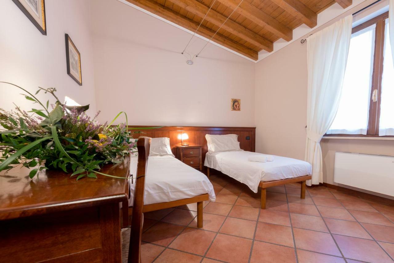 Le Rondini Bed & Breakfast Bagnolo Mella Luaran gambar